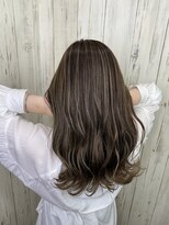 アンダーバーホワイト 南海難波店(_WHITE)&nbsp;【＿white+】ミルクティーベージュ×大人ロングスタイル