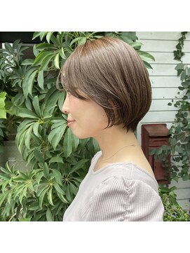 グランプ(gramp) かろやかショートボブ