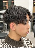 センターパート波巻きパーマスパイラルパーマツイストスパイラル