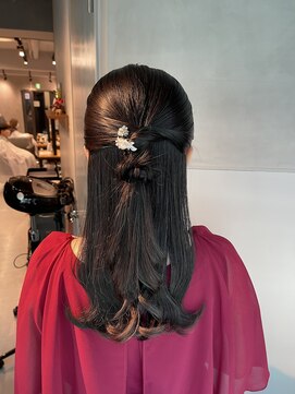 シャルムバイケンジ(Charm.by KENJE) 【タイトハーフアップ】結婚式/二次会//銀座/ヘアセット/成人式