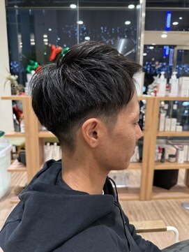 モリオフロムロンドン 大宮店(morio from London) 【かほ】刈り上げショート