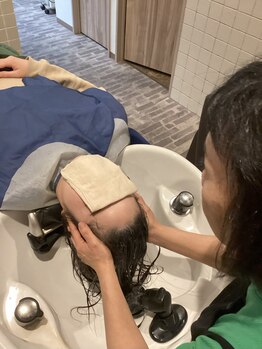 フロリフェールの写真/【大好評】アロマの香りで心も身体も癒される至福のひと時を。頭皮ケアで髪のハリ・コシUP◎