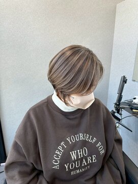 スラッシュアイボリー(SLASH ivory) 白髪ぼかし/脱白髪染め/白髪染めハイライト／髪質改善