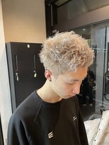 シーク 千葉中央駅(SEEK)&nbsp;MEN’S HAIR/サーフカール/刈り上げセンターパート/千葉駅