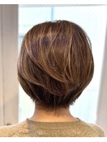 コハク(COHAQ BEAUTY AND RESORT)&nbsp;ショート/ショートボブ/大人ショート/50代/40代/湘南