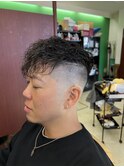 モヒカンパーマ