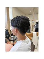 ルクール 東三条店(Le Coeur)&nbsp;フェザーショート/センターパート/メンズ/パーマ