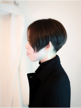 ホワイトルーム(White Room) マニッシュなダークミントカラー♪