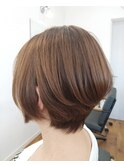 ショートボブ