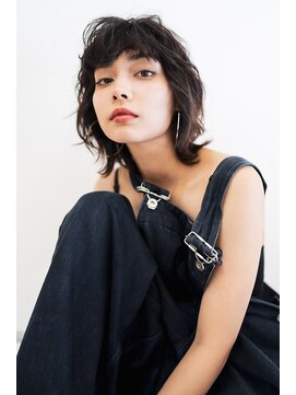 イーズ(e's) ウルフのラフ感パーマ