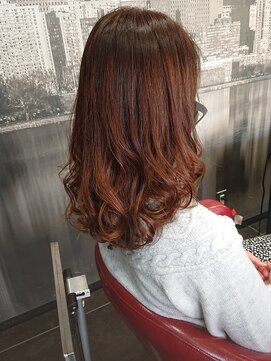 ニューヨークニューヨーク 加古川店(NYNY) コテで巻いたようなふんわりデジタルパーマ