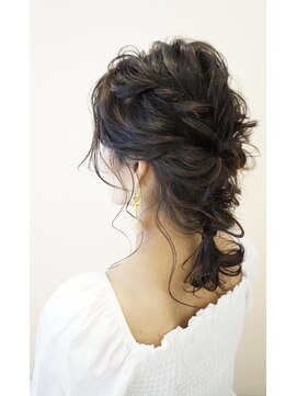 ヘアアンドメイクジップ恵比寿 (Hair＆Make ZIP) ウェーブ編みおろし　ヘアセット