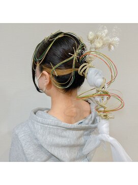 コマド(Comado) 卒業式ヘアセット