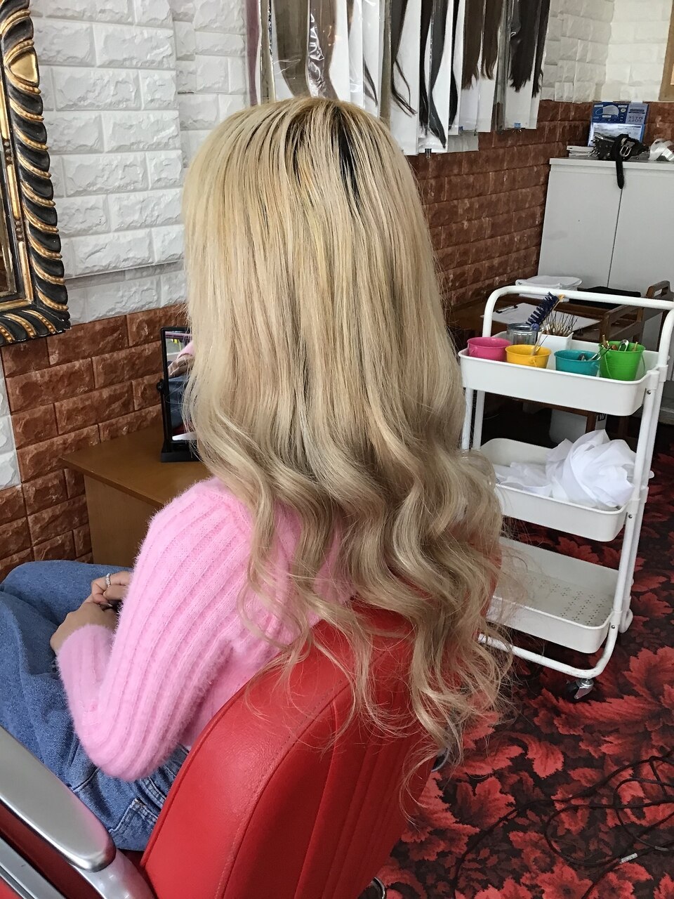 プルエクステで1番明るい色：L182644319｜エデン(EDEN)のヘアスタイル