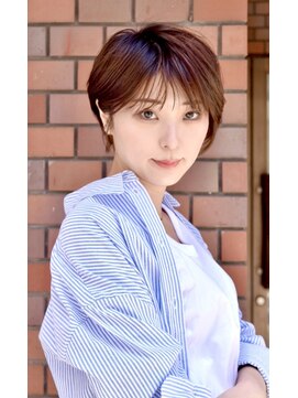 ウィローズ(WILLOW'S) ★くびレイヤーエモージュ斜めバング小顔愛されグレージュカラー