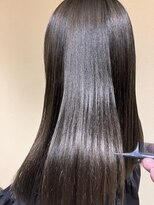 ゼン(Zen.) ブリーチ毛にグレージュ