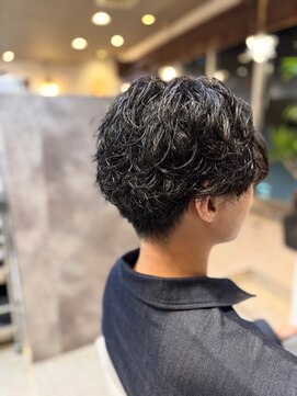 強めシャドウパーマ