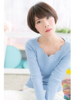 前下がり小顔マッシュショート
