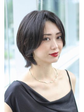 ミスエッセンス(MISS ESSENCE) 大人の外ハネボブレイヤー/ミスエッセンス竹下