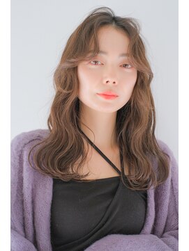 ガリカ 横浜(Gallica) ナチュラルベージュ×フェミニンロング柔らかウェーブ