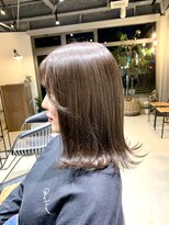 ユリイカビヨウシツ&nbsp;外ハネセミディ