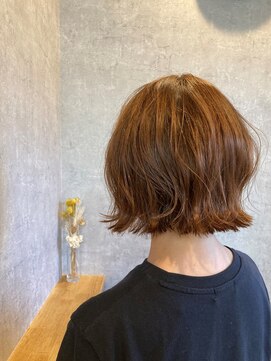 メルト(MELT) フェイスレイヤーボブ ベージュ系カラー