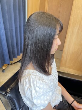 グランツ(GLANZ) サラ艶ストレートヘアー