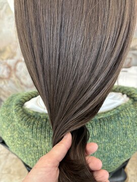 ビーヒアナウ N゜03 金沢駅西店(BE HERE NOW) olive color