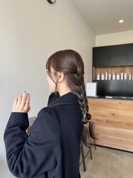 プラスヘアー(plus HAIR) 【廣瀬】まろやかベージュ×簡単ヘアアレンジ