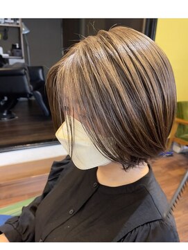エツニール(etunile) 透明感カラー/ショートボブ