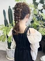 ノート(note)&nbsp;お呼ばれポニーテールアレンジ