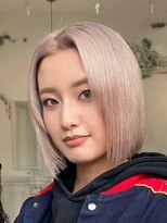 カムジーヘッドカミノウラ(COMEGHEAD KAMINOURA)&nbsp;ダブルカラーミルクティーベージュカラーケアブリーチ韓国ボブ