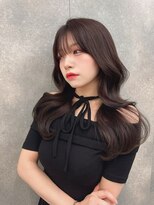 クム(kumu)&nbsp;【kumu】 ロングレイヤー/顔周りカット/栄/名古屋