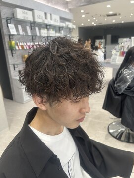 ルクス(Luxs) 【マッシュ×波巻きパーマ】