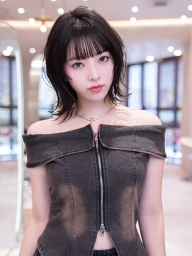 メゾンバイハバナ(maison by HAVANA) 20代30代大人ガーリー小顔レイヤー似合わせカットミニウルフ