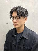 人気オーダー　ニュアンスパーマセンターパート刈り上げツーブロ