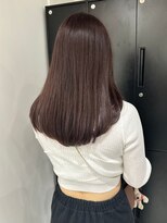 カミエ(kamie) ロング×グレージュの大人っぽい透明感スタイル