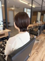 イロ バイ マグ 飯田店(IRO by mag)&nbsp;ウルフカット/レイヤー/くびれミディアム
