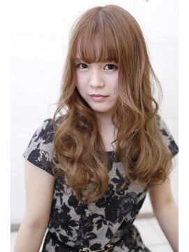 ヘア ルミナス バイ フォルテ(HAIR LUMINAS by FORTE) グラマラスカールが印象的なグラデーションスタイル