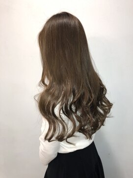 アルル 銀座(alulu) 自然な髪色で若久しく★ナチュラルウェーブ