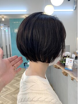 ロミー 本厚木(ROMMY.) まとまるショートヘア ◎大人かわいい艶髪