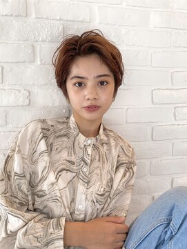 ヘアーアンドメイクトラスト(HAIR&MAKE TRUST) ショートヘア/ショートボブ/ダブルカラー/イルミナカラー