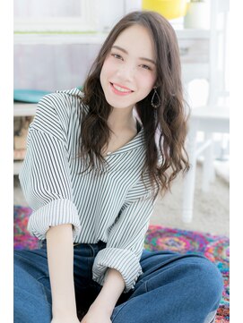 ミック ヘアアンドビューティー 大山店(miq  Hair&Beauty) 外国人風グレーベージュかきあげバング大人巻き抜け感ヘアa1