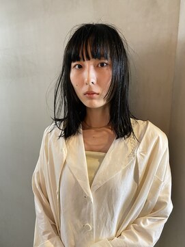 ガタカ(GATTACA) プツっとレイヤーとカーキグレージュ。