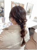 編み下ろし　ロングヘアアレンジ