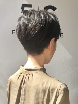 ファイブシーン アオヤマ(5SCENE AOYAMA) 30代40代ショートベリーショートカット刈り上げソフト刈り上げ