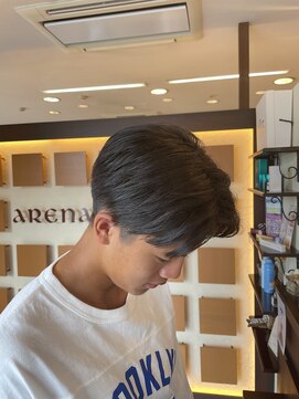 アリーナ 緑が丘店(arena) 毛流れセンターパート