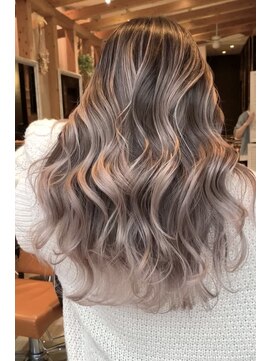 ラグーン(LAGOON) バレイヤージュグレージュハイライトダブルカラーケアブリーチ