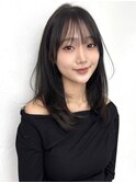 大人かわいいミディアムレイヤー/似合わせカット