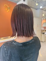 スペックホルダーミミ(Spec Holder mimi) 切りっぱなしボブ×ワインレッド08.29ハイライトカラー